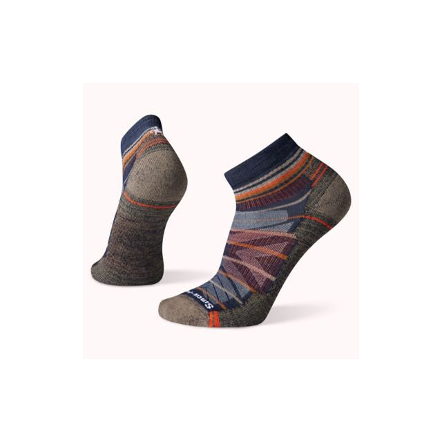 Hike Pattern Ankle Socks